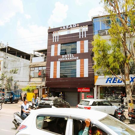 Hotel Abhinandan Indore Exterior foto